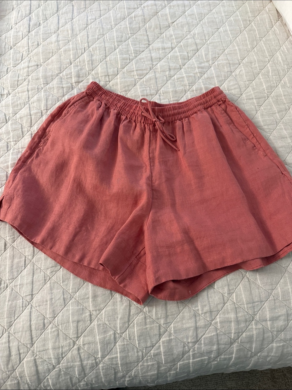 Relaxed Drawstring Women’s Linen-Blend Shorts in Dusty Coral